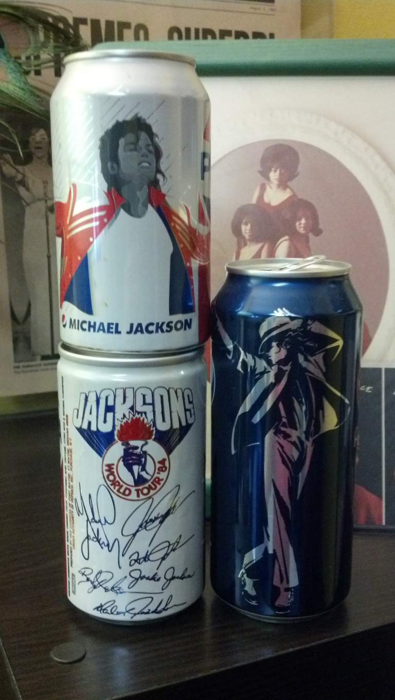 Name:  MJ Pepsi Cans.jpg
Views: 351
Size:  94.3 KB