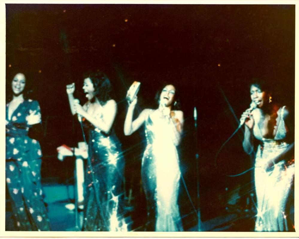 Name:  Florence on stage with Mary, Cindy and Scherrie.jpg
Views: 1766
Size:  70.0 KB